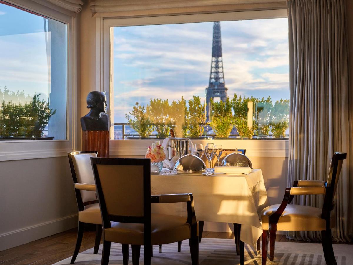 Hôtel Plaza Athénée - Dorchester Collection