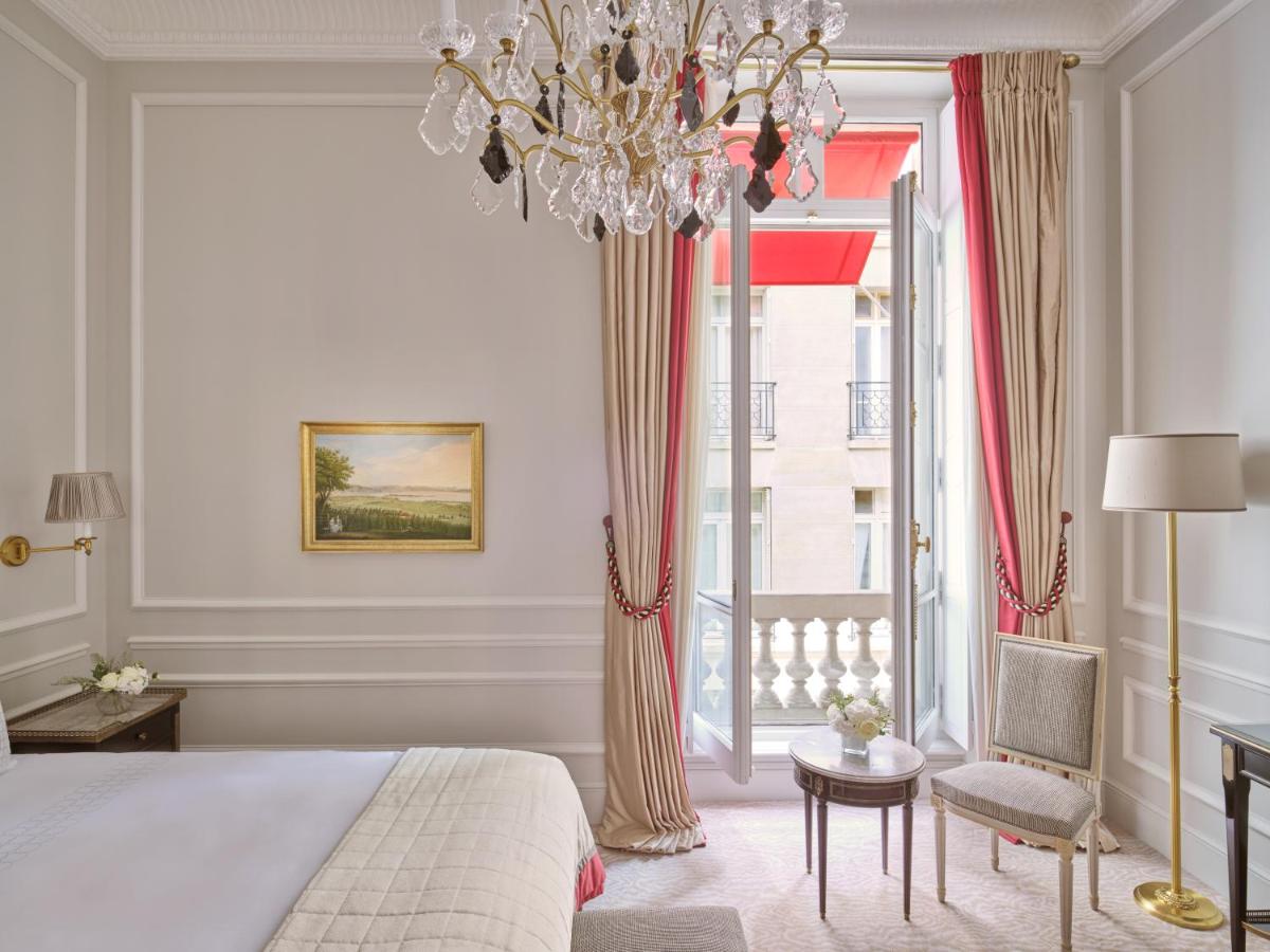 Hôtel Plaza Athénée - Dorchester Collection