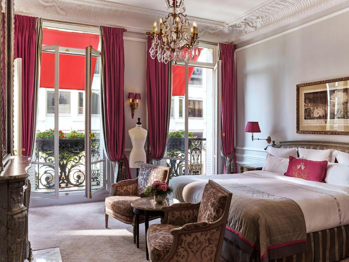 Hôtel Plaza Athénée - Dorchester Collection