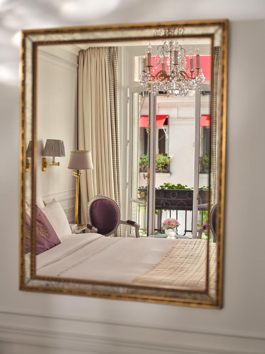 Hôtel Plaza Athénée - Dorchester Collection