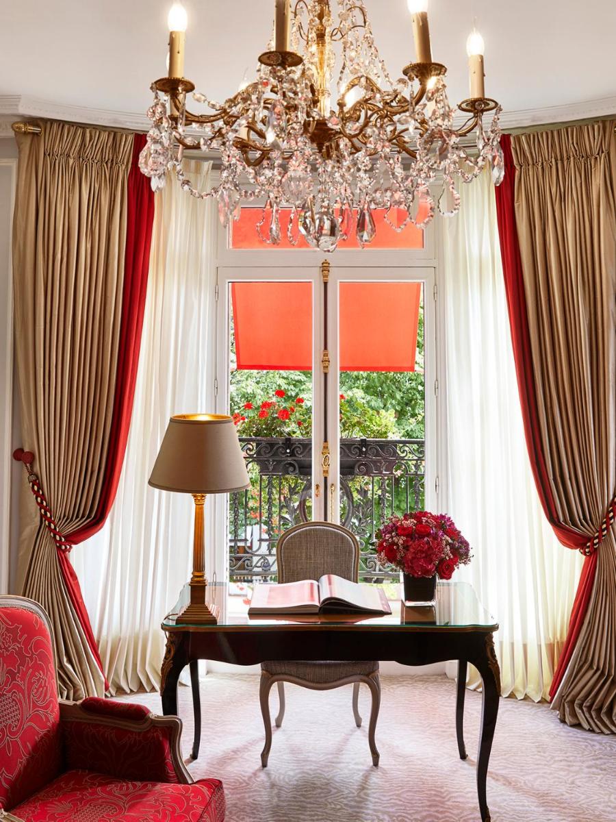 Hôtel Plaza Athénée - Dorchester Collection