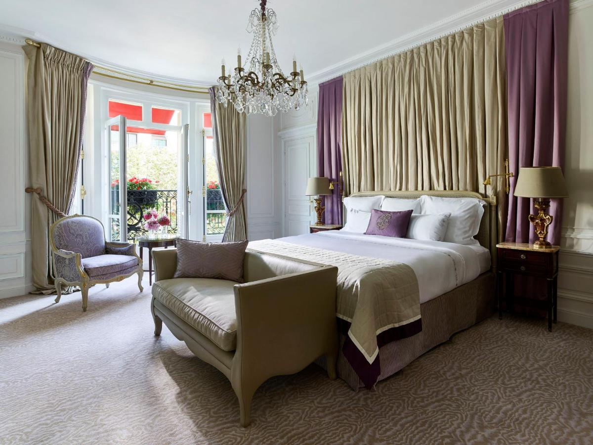 Hôtel Plaza Athénée - Dorchester Collection