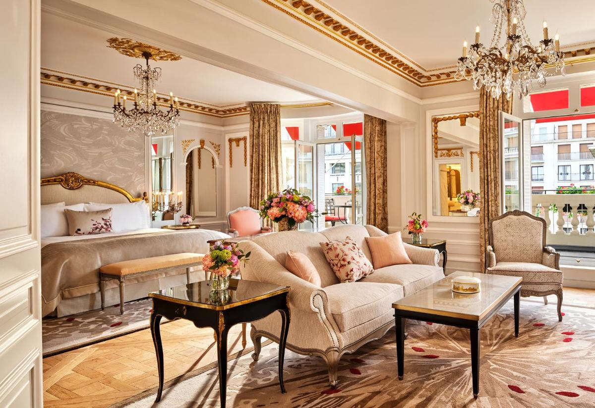 Hôtel Plaza Athénée - Dorchester Collection