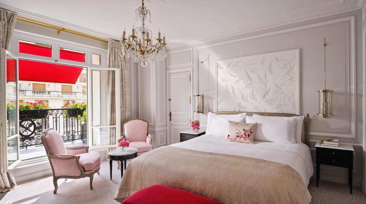 Hôtel Plaza Athénée - Dorchester Collection