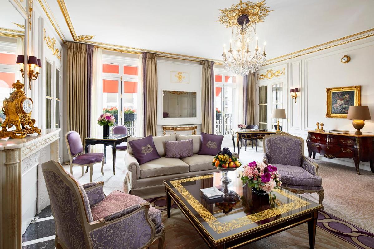 Hôtel Plaza Athénée - Dorchester Collection