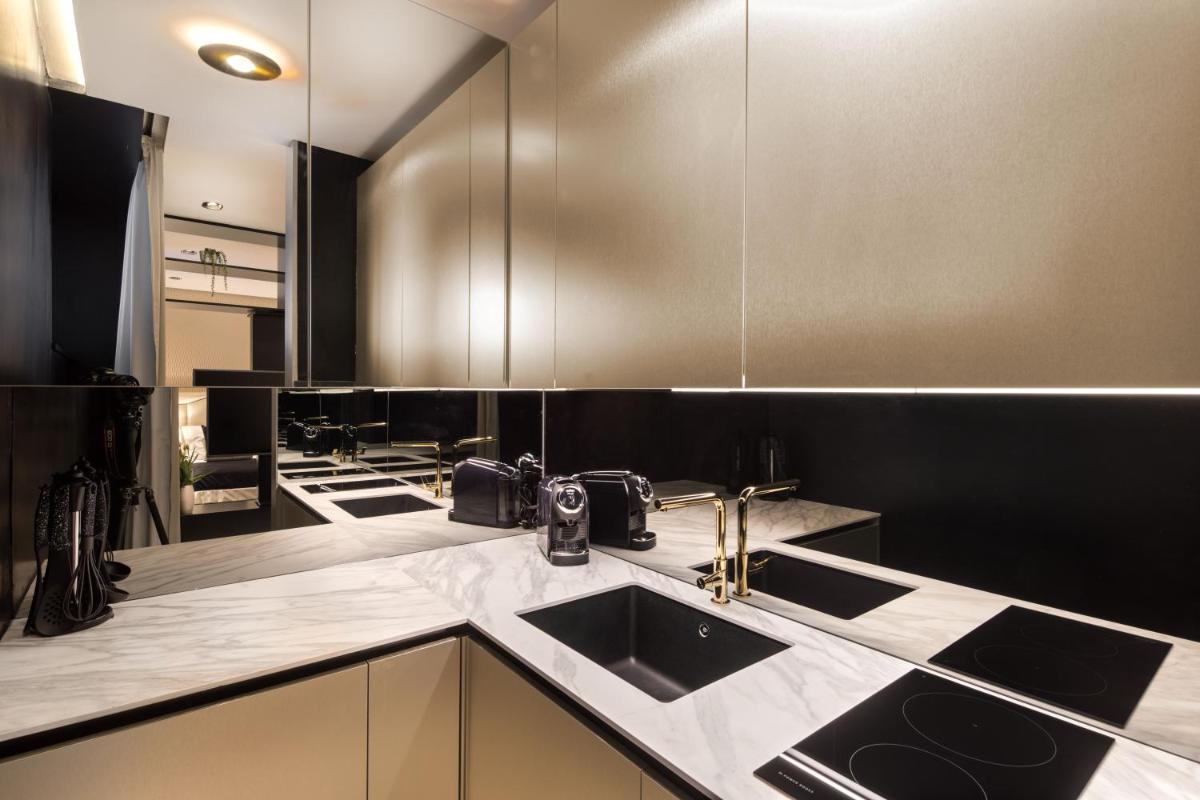 Posh Residence Luxury Suites
