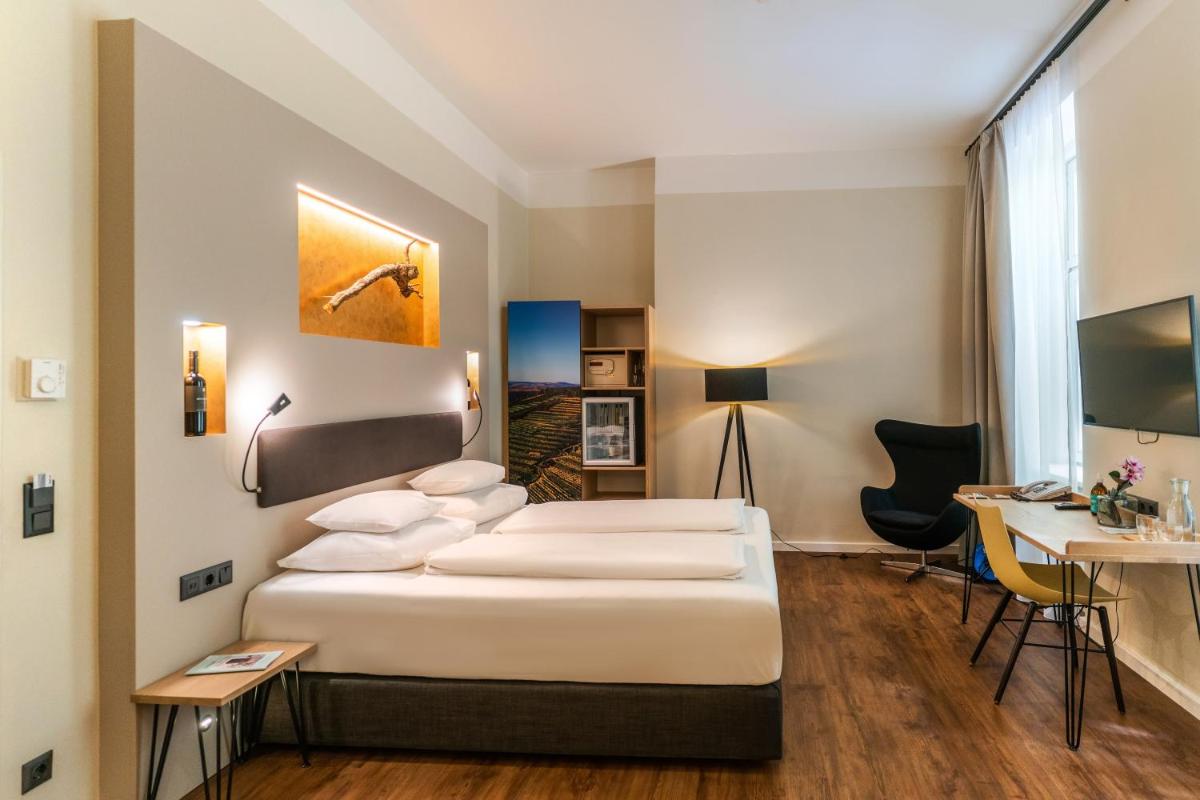 Hotel Rathaus - Wein & Design