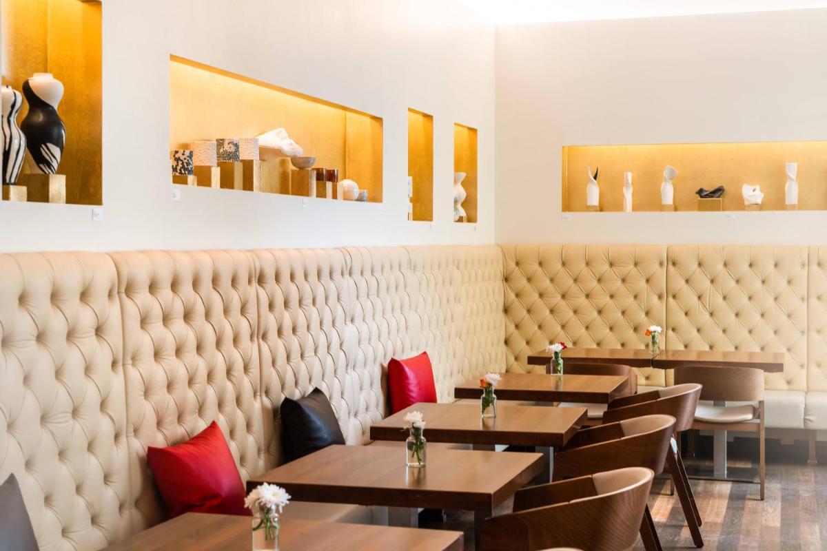 Hotel Rathaus - Wein & Design