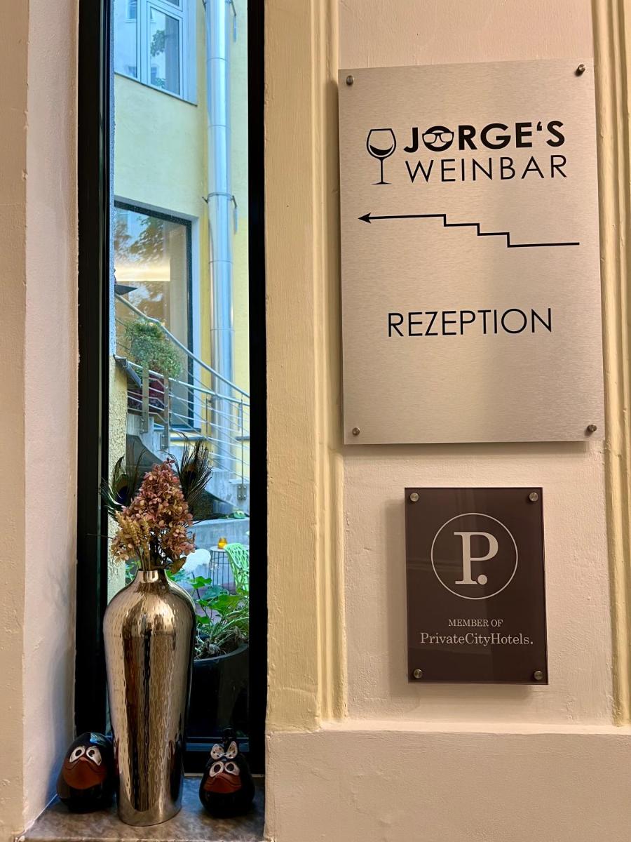 Hotel Rathaus - Wein & Design