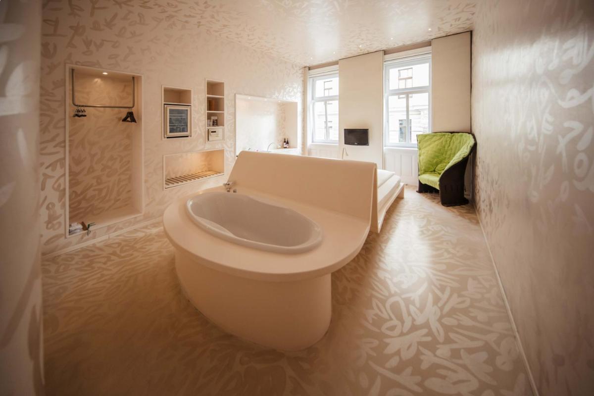Hotel Rathaus - Wein & Design