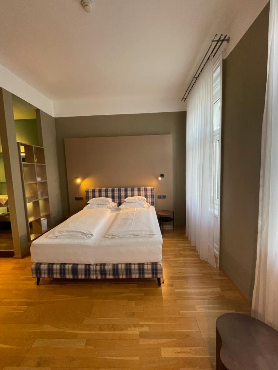 Hotel Rathaus - Wein & Design