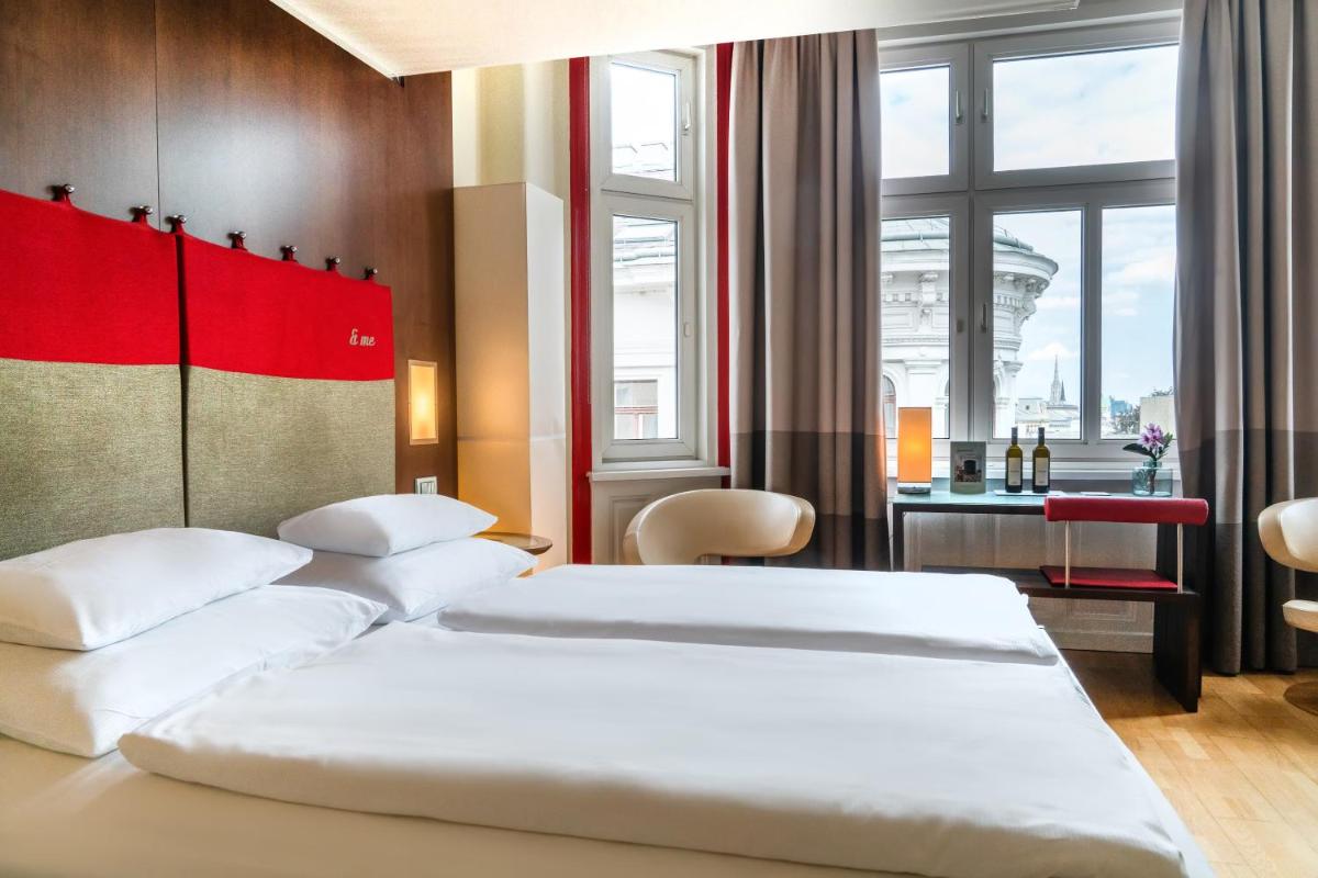 Hotel Rathaus - Wein & Design