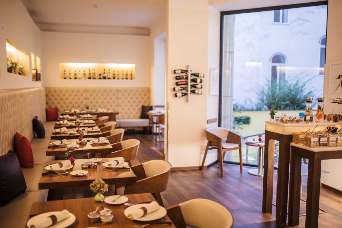 Hotel Rathaus - Wein & Design
