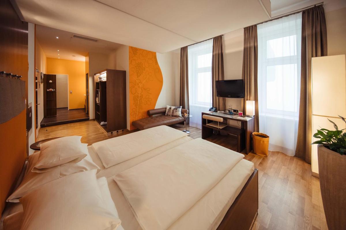 Hotel Rathaus - Wein & Design