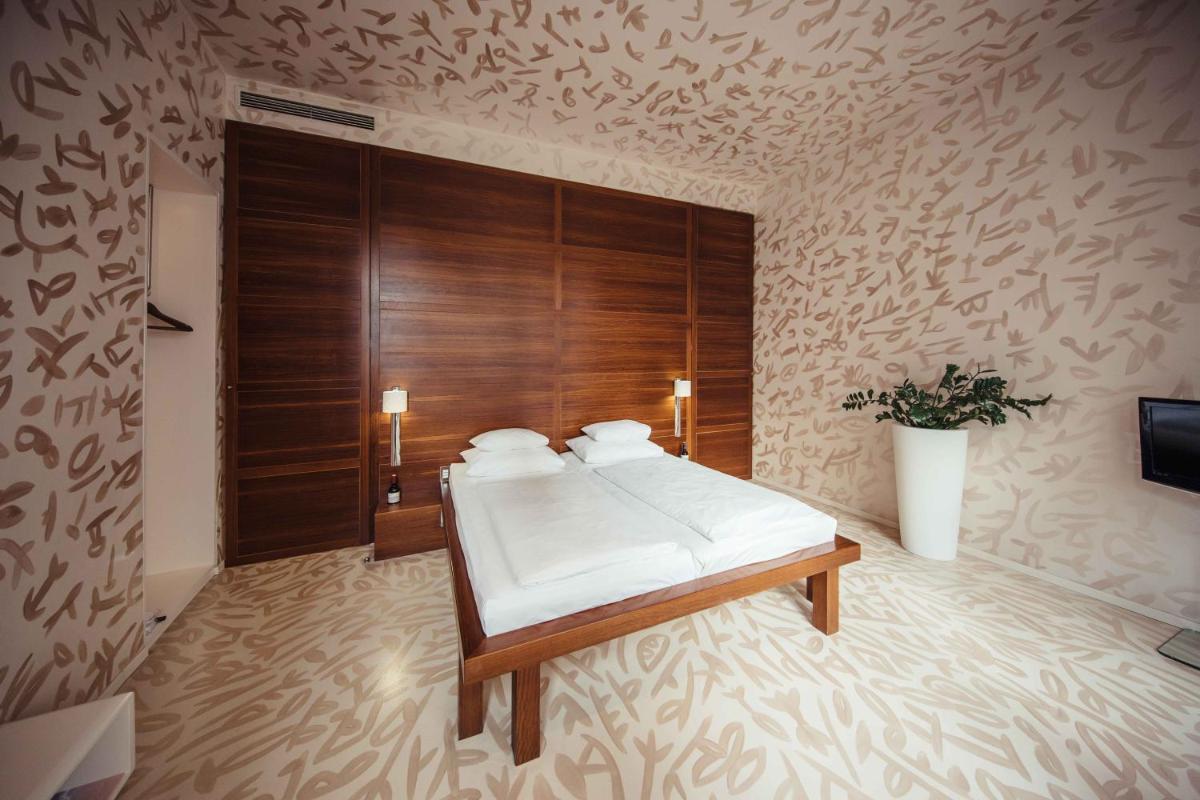 Hotel Rathaus - Wein & Design