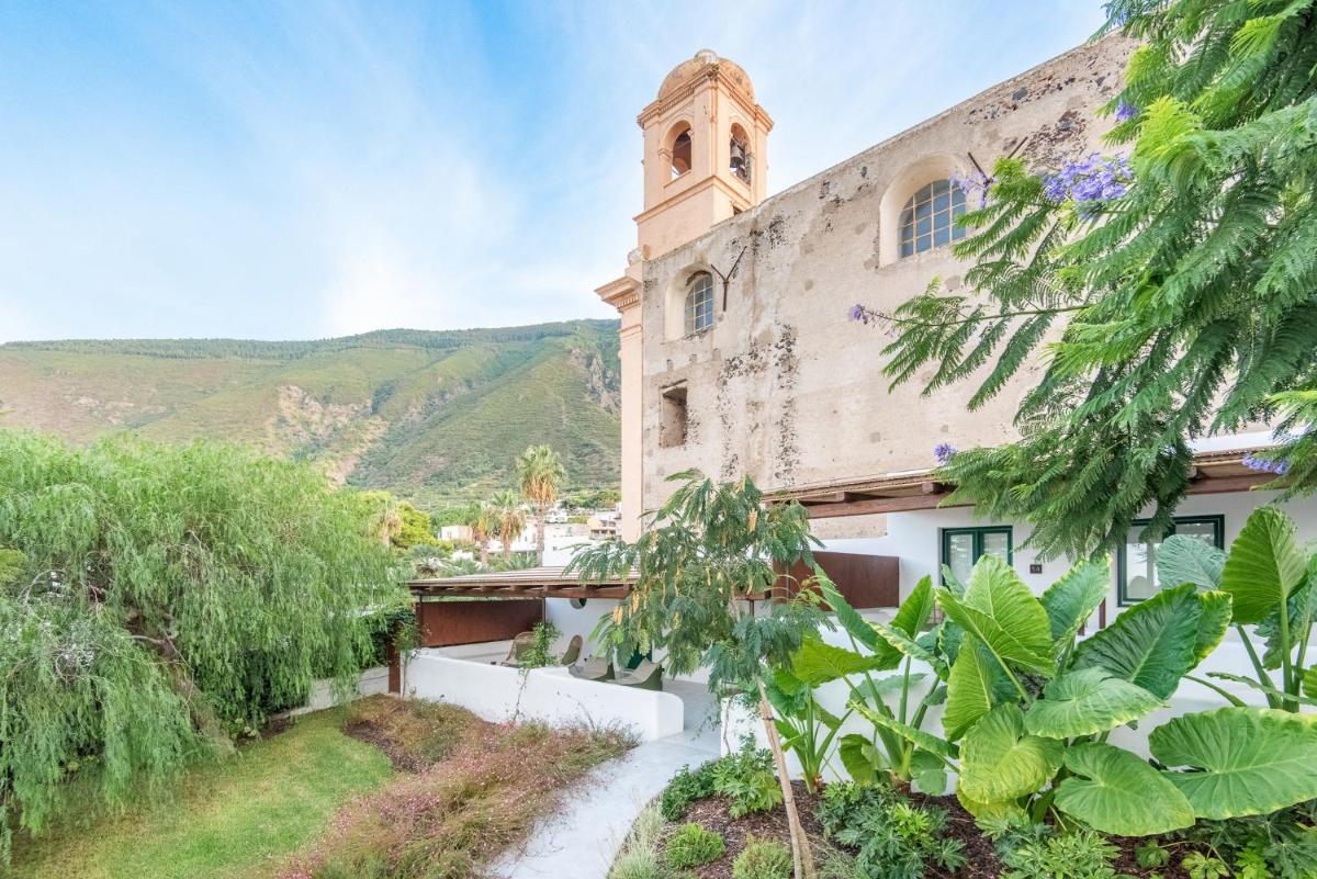 Hotel Ravesi