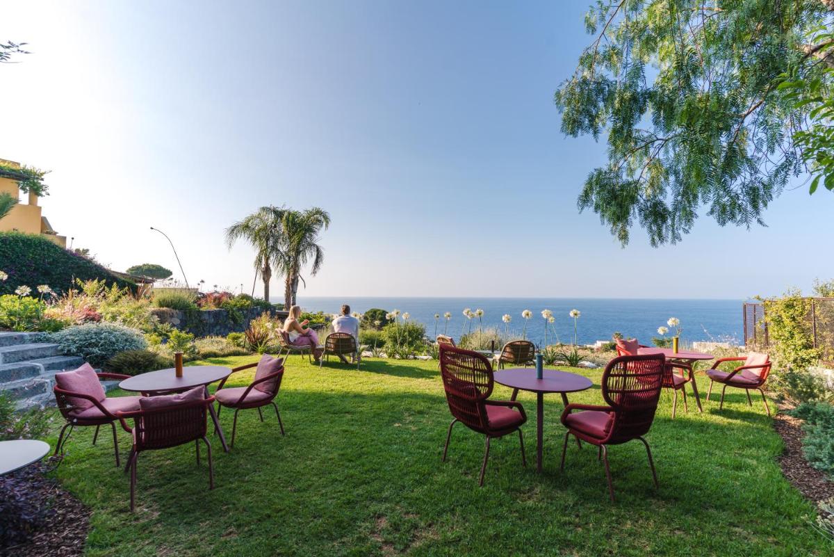 Hotel Ravesi