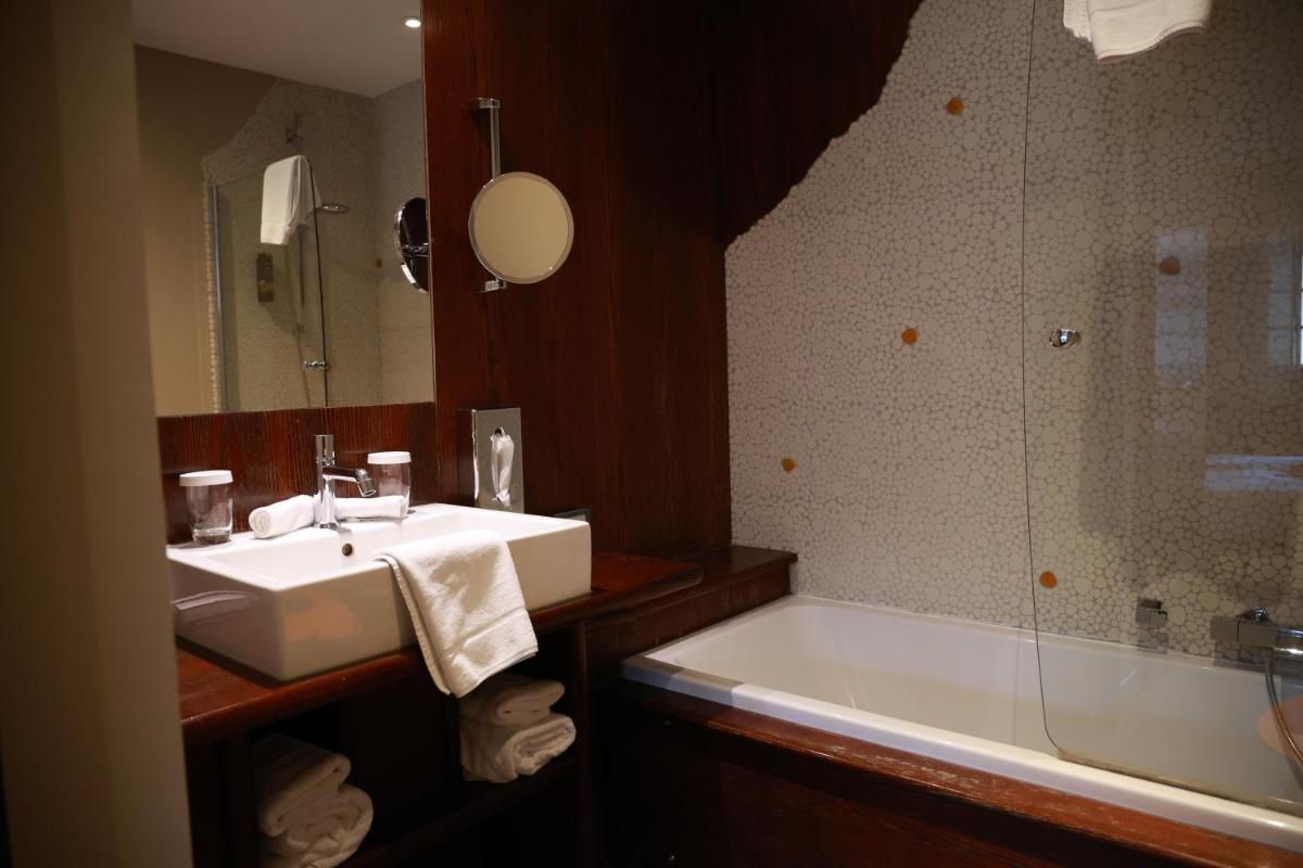 Hotel - Restaurant Le Cerf & Spa