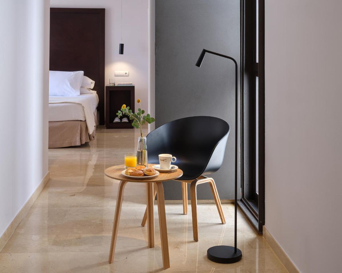 Hotel Rey Alfonso X