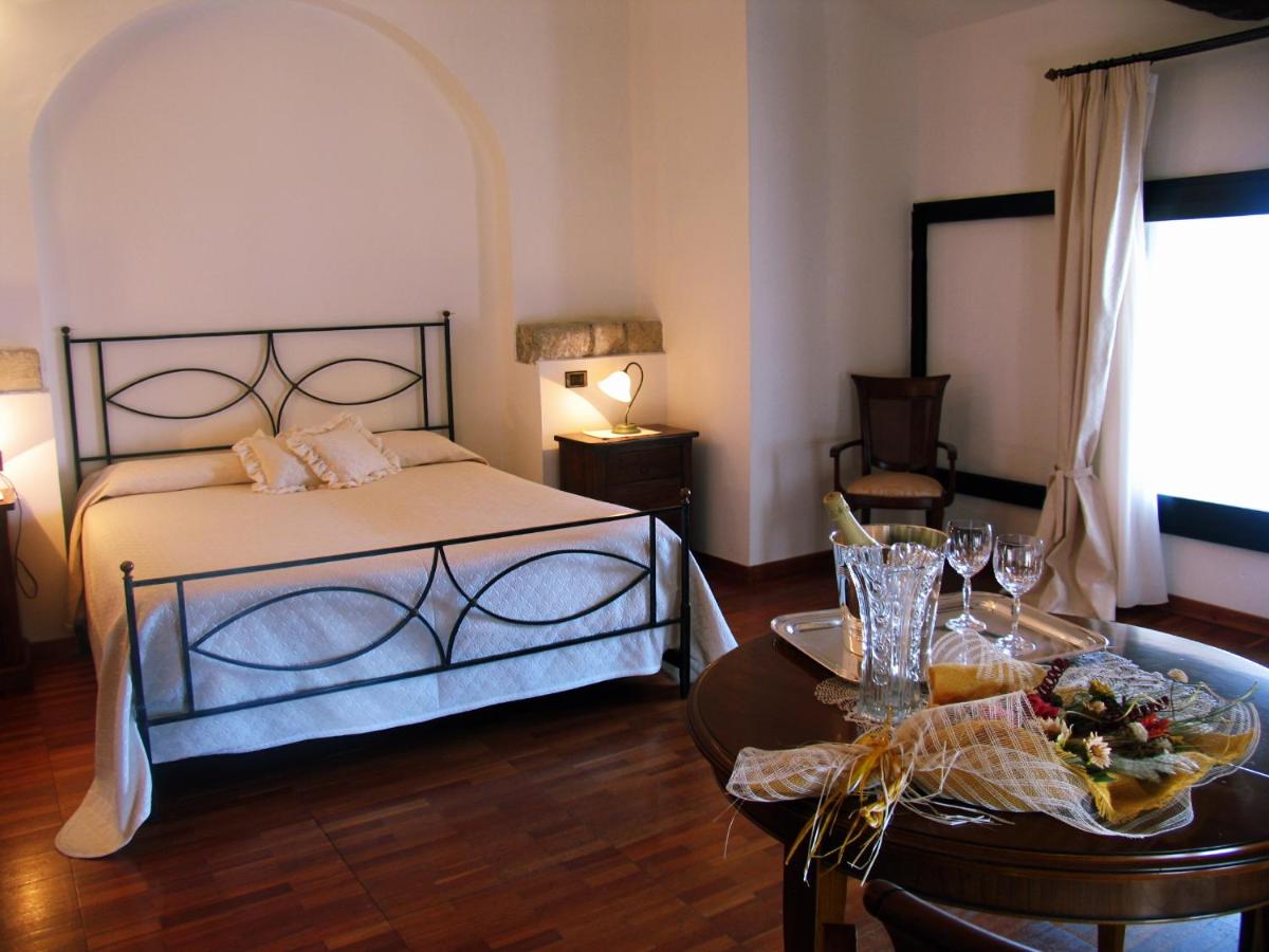 Hotel Ristorante Le Clarisse