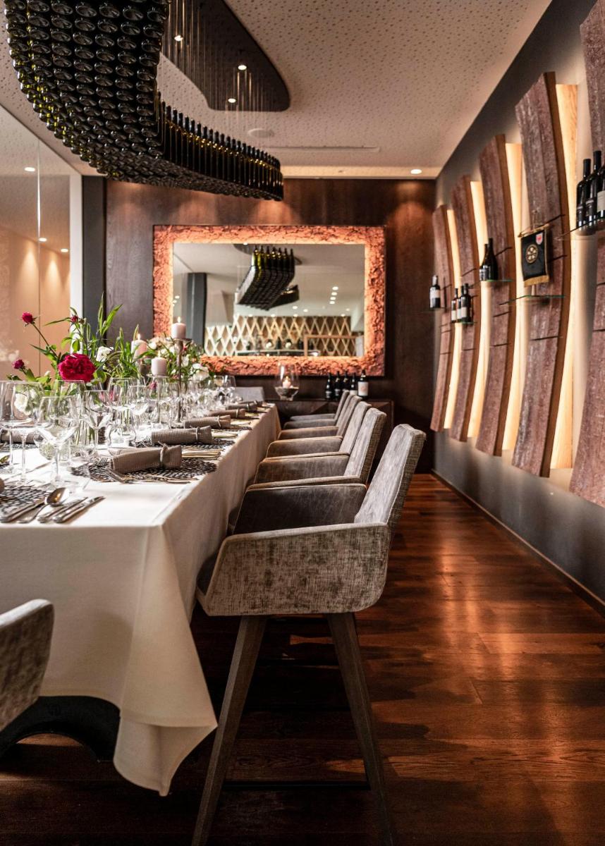 Hotel Rosengarten (Schenna Resort)