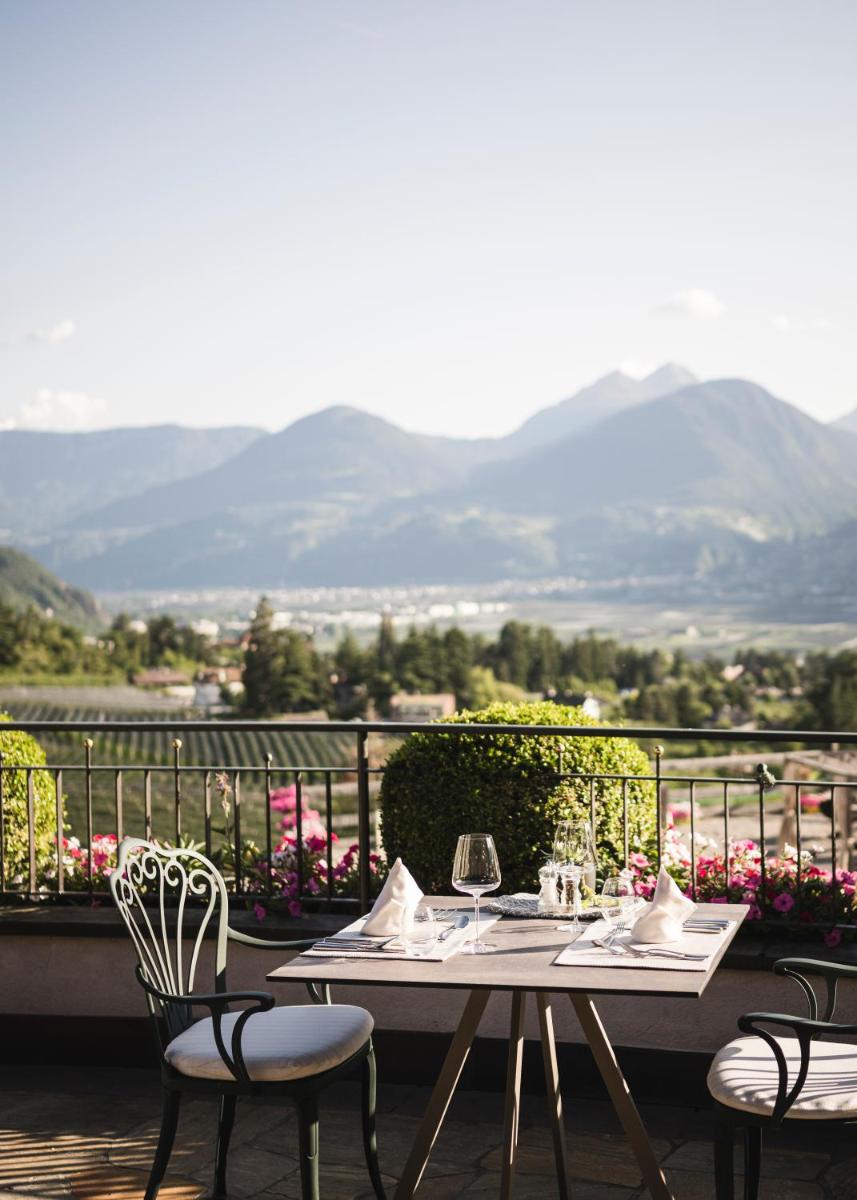 Hotel Rosengarten (Schenna Resort)