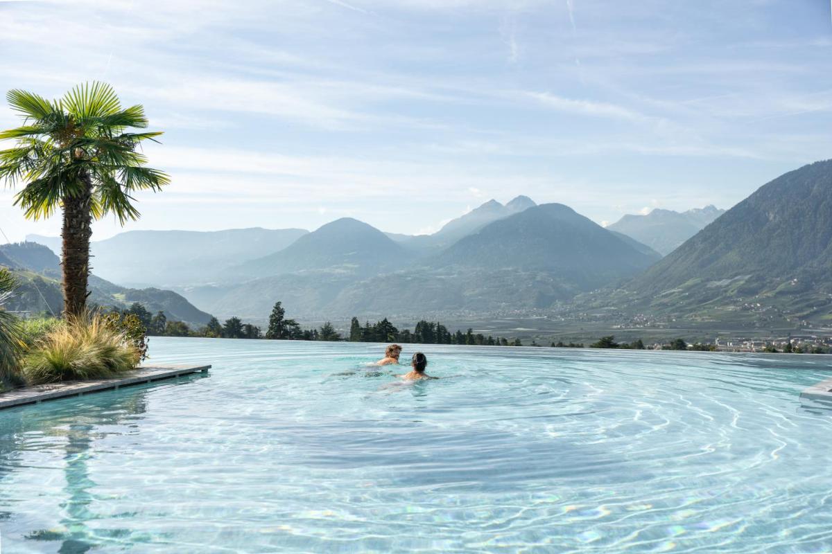 Hotel Rosengarten (Schenna Resort)