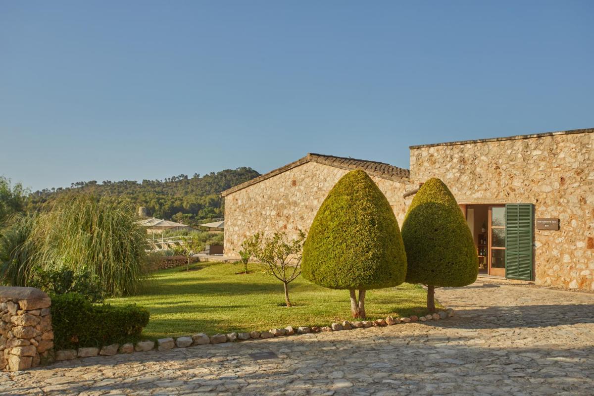 Hotel Rural Es Riquers