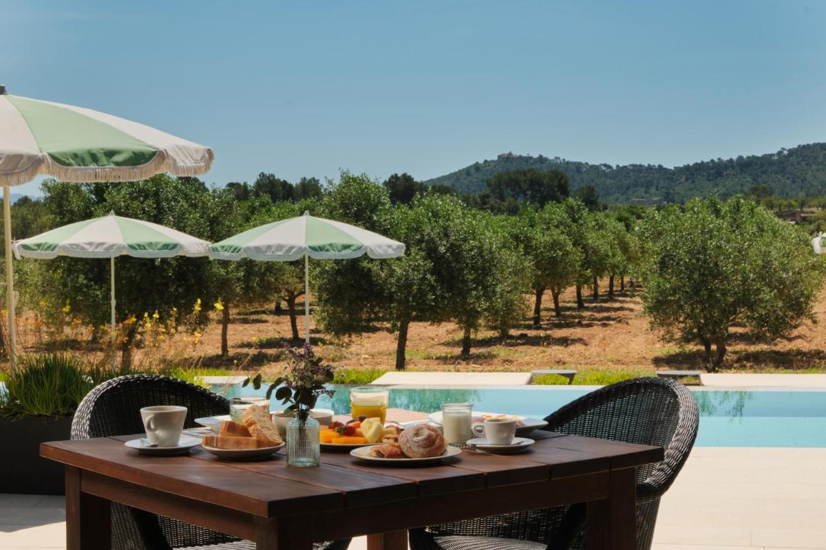 Hotel Rural Es Riquers