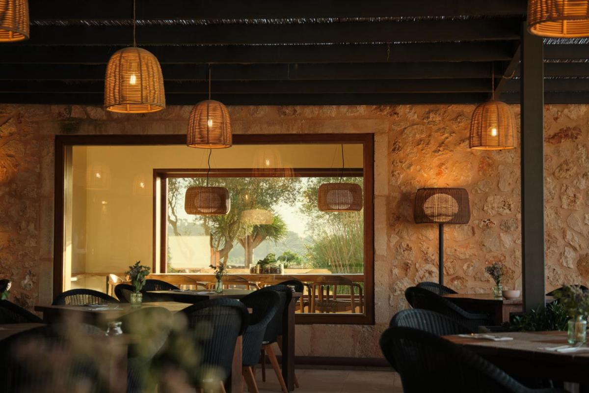 Hotel Rural Es Riquers
