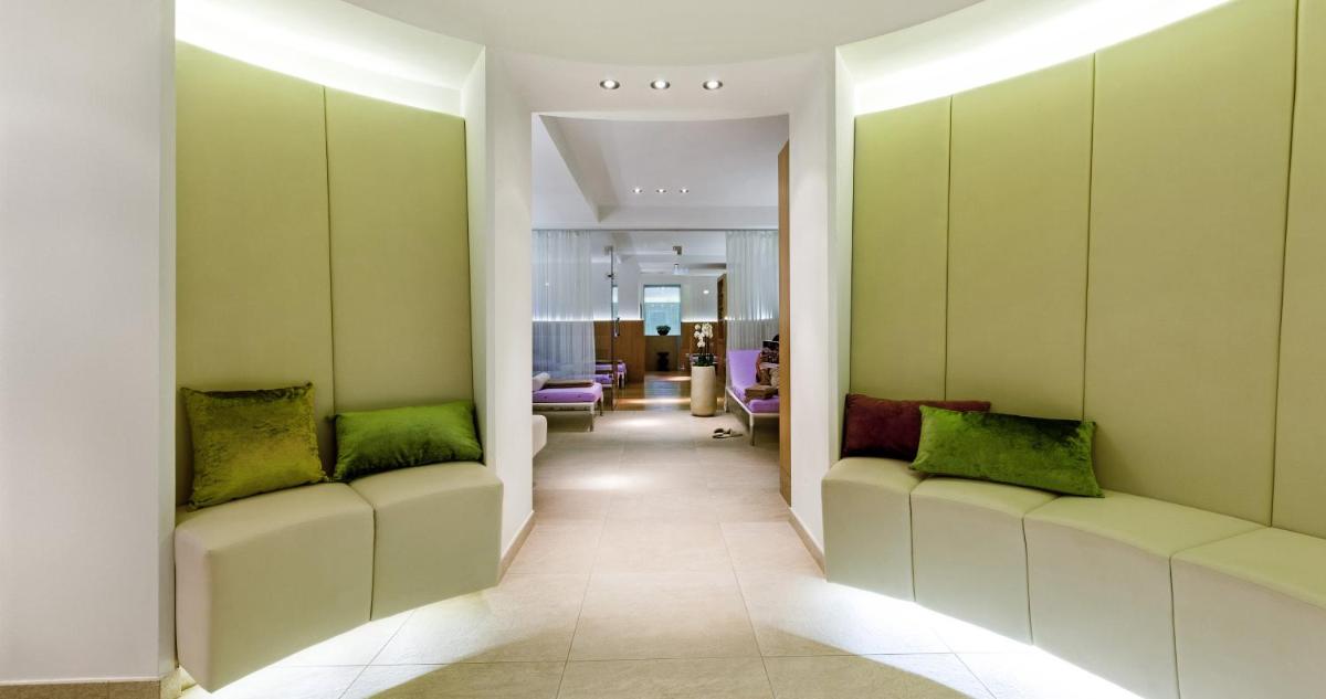 Hotel Sans Souci, Vienna