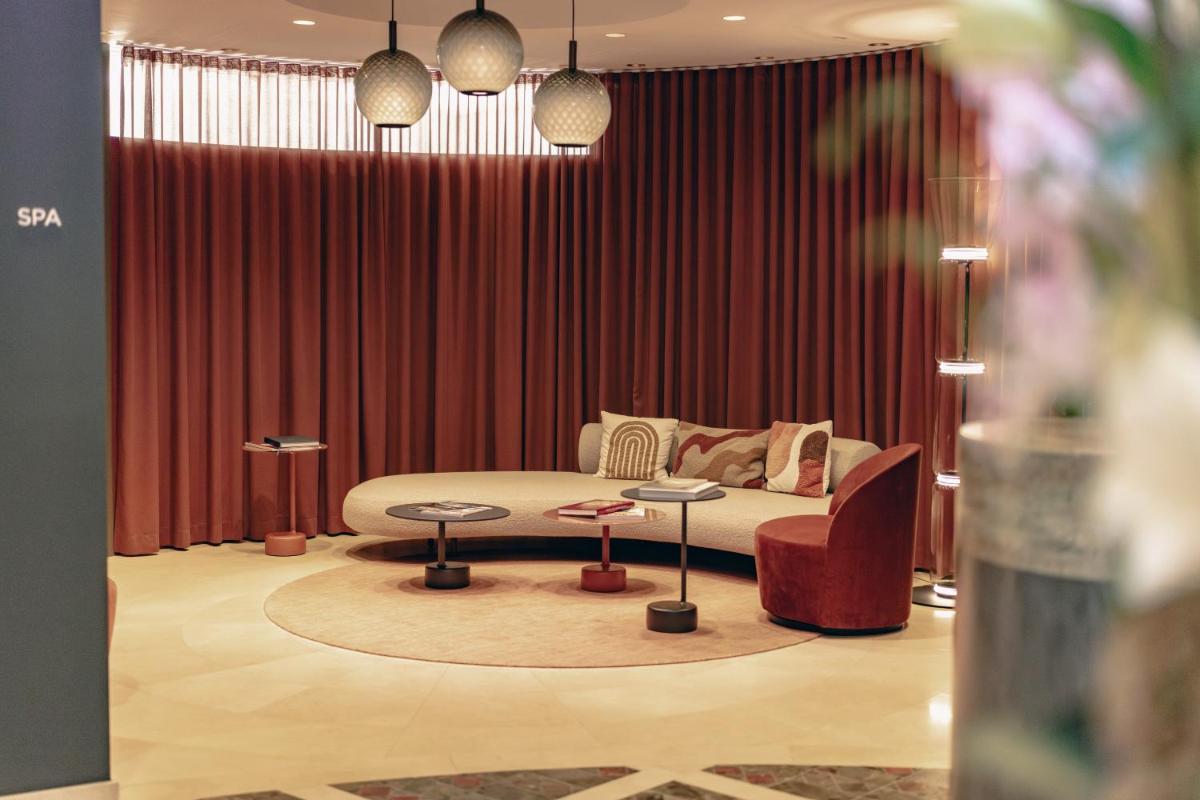 Hotel Sans Souci, Vienna