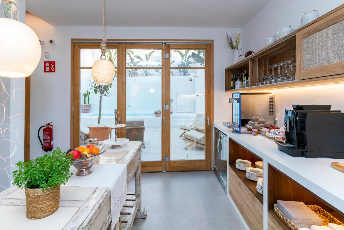 Hotel S'Antiga Adults Only