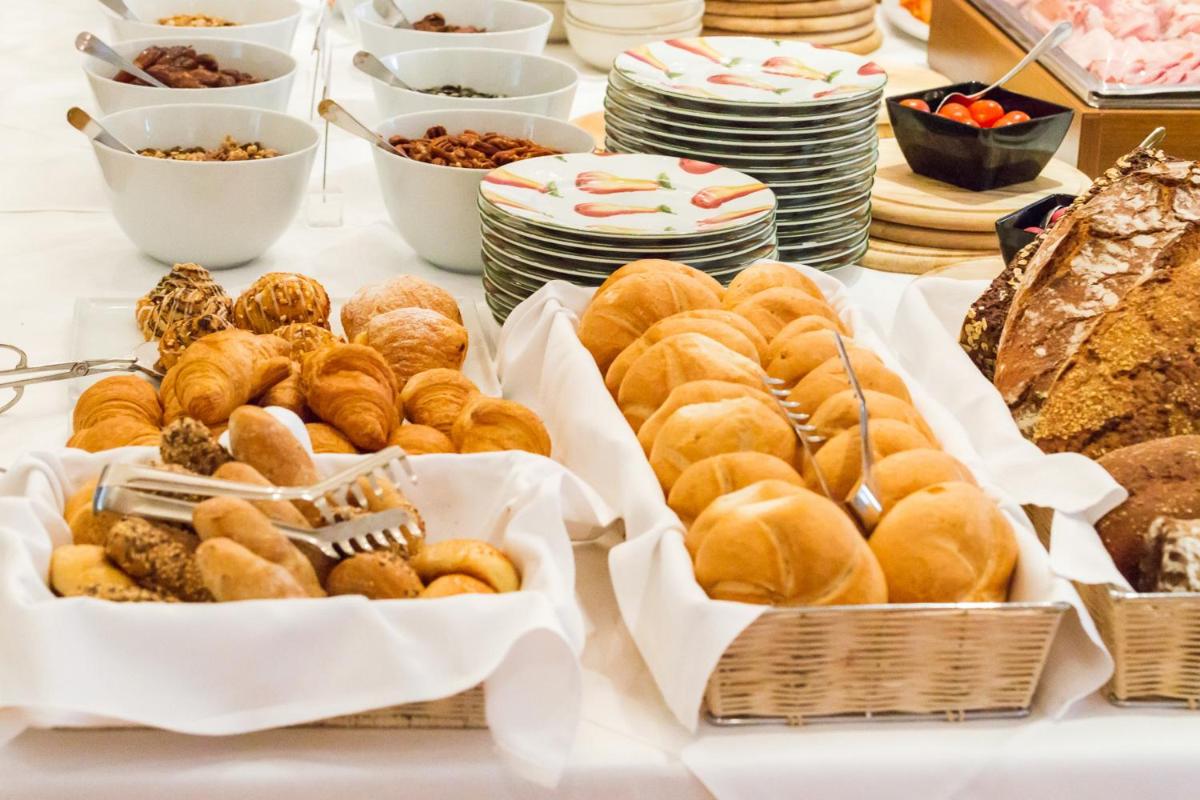 Hotel Schloss Leonstain