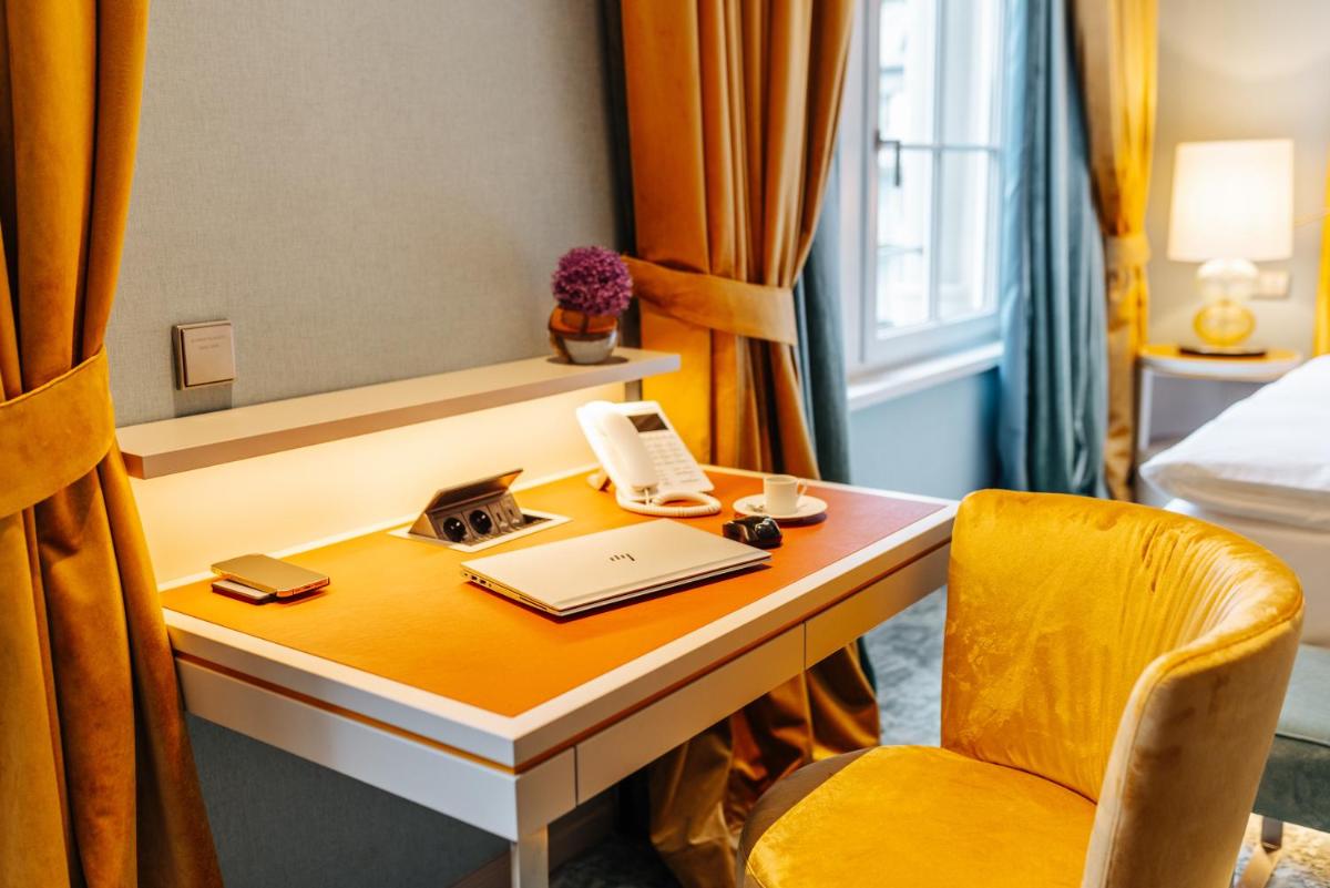 Hotel Schloss Seefels