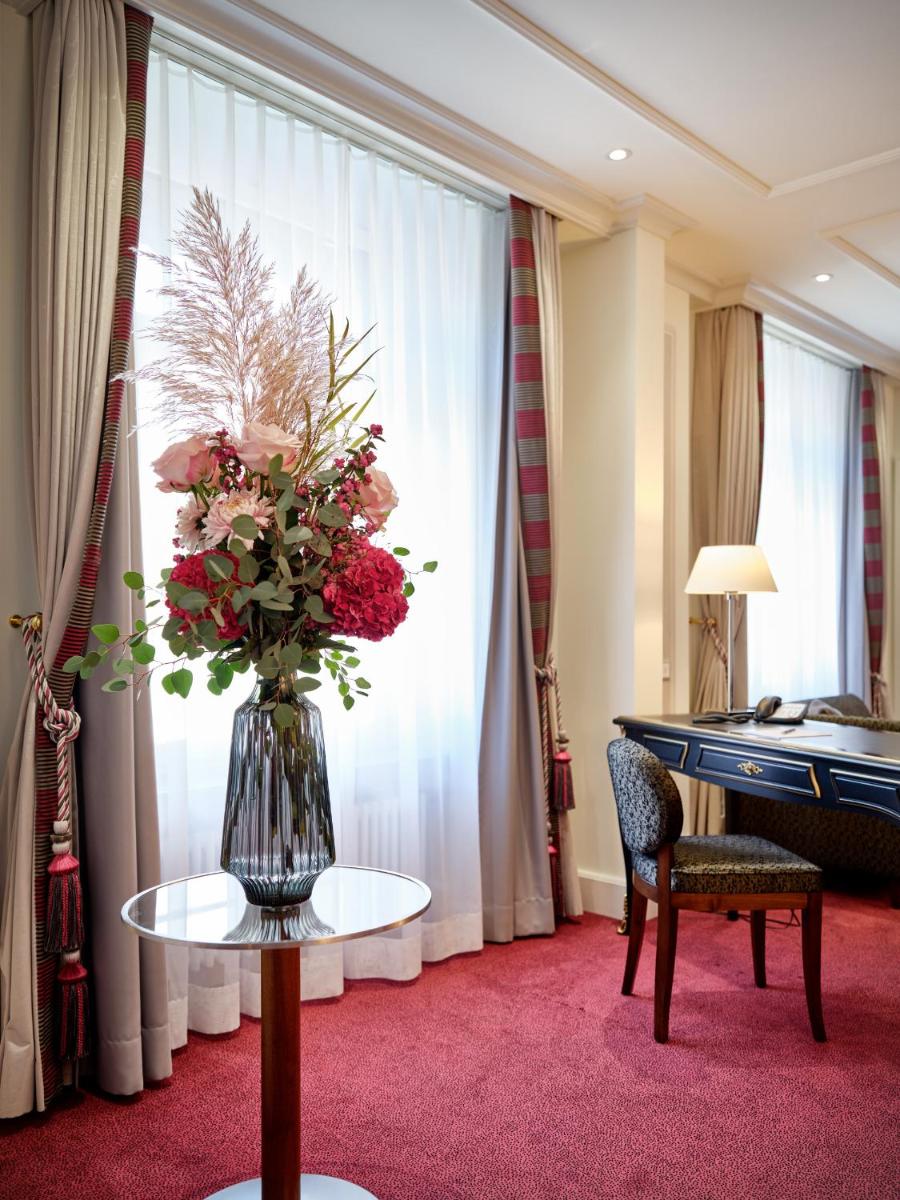 Hotel Schweizerhof Zürich