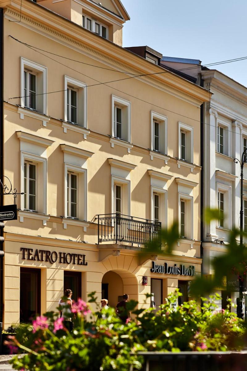 Hotel Teatro Boutique Old Town - Destigo Hotels