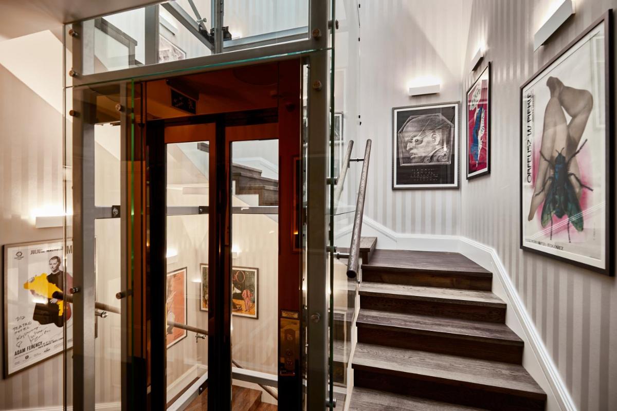 Hotel Teatro Boutique Old Town - Destigo Hotels