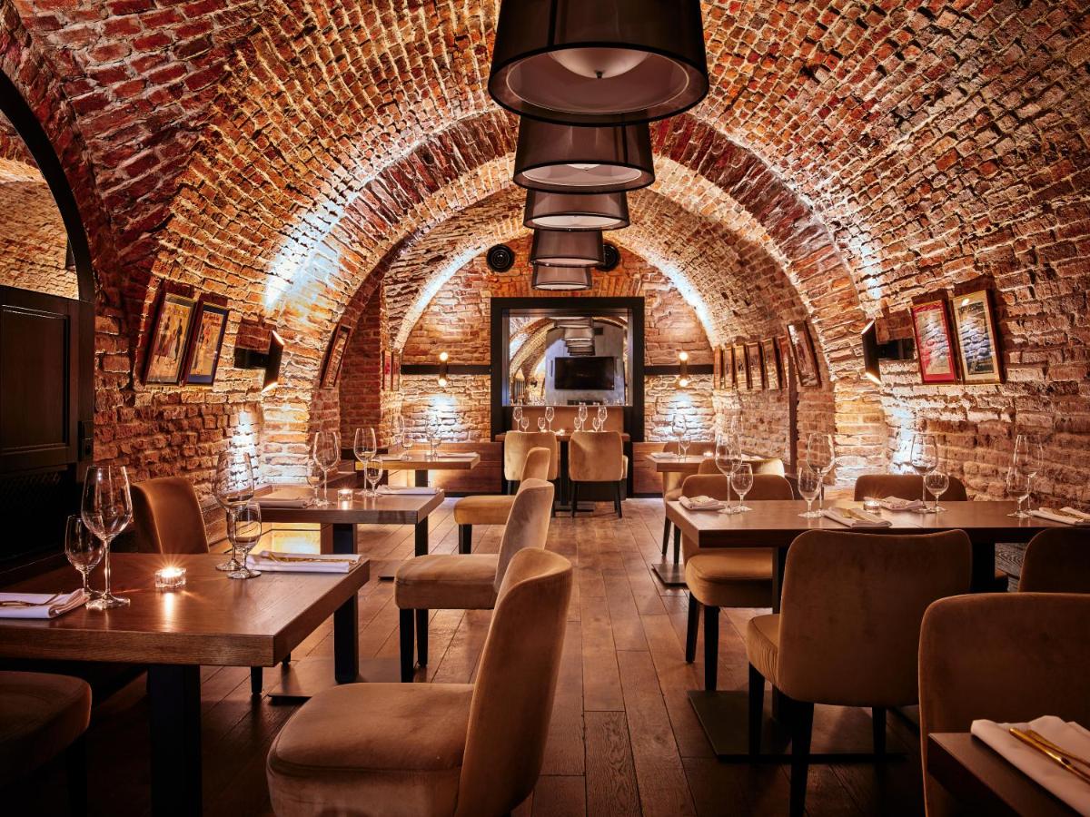 Hotel Teatro Boutique Old Town - Destigo Hotels