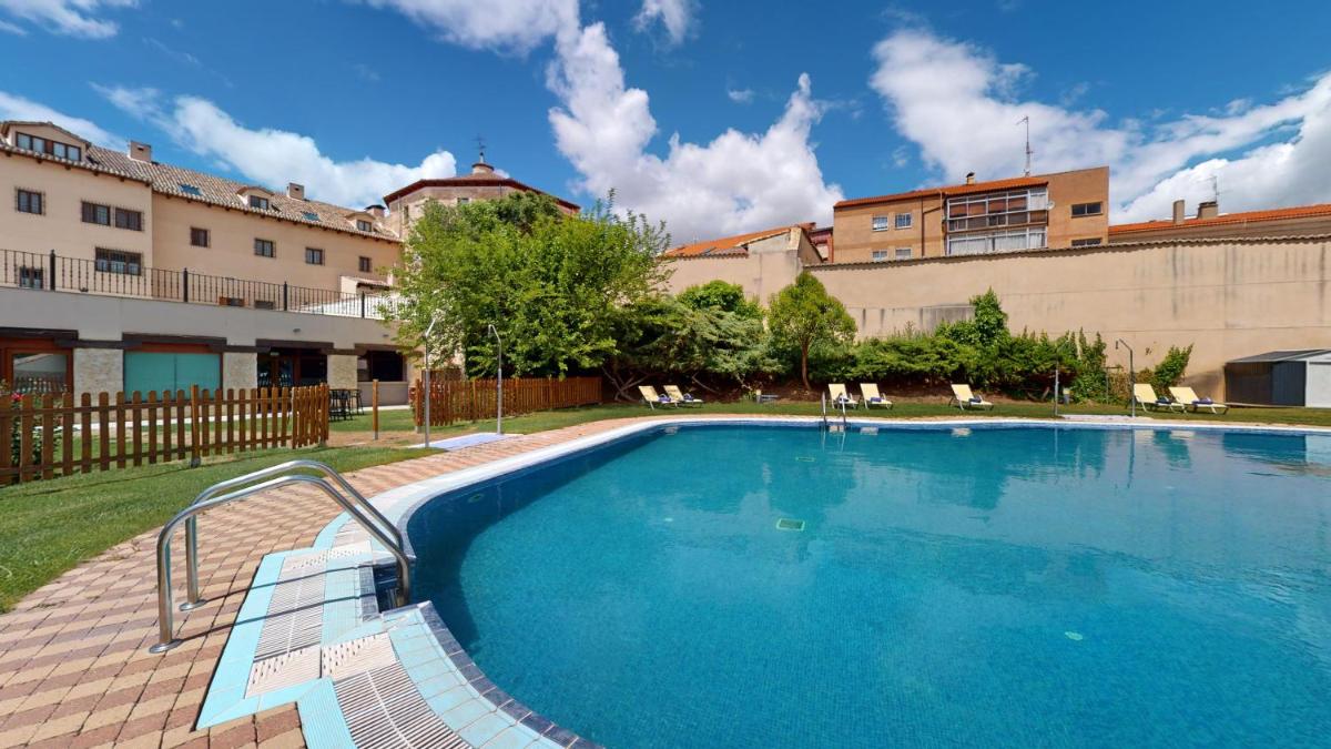 AZZ Peñafiel Las Claras Hotel & Spa