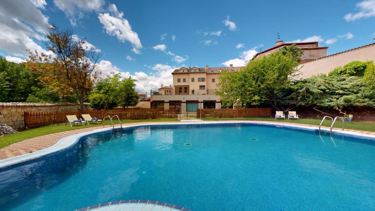 AZZ Peñafiel Las Claras Hotel & Spa