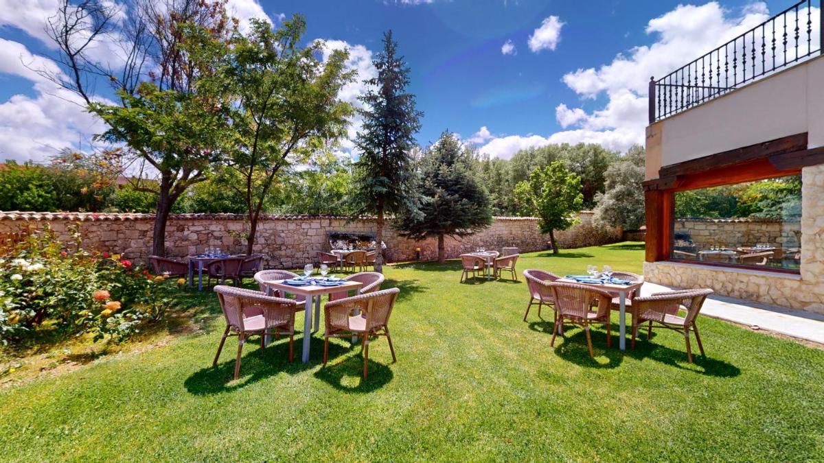 AZZ Peñafiel Las Claras Hotel & Spa