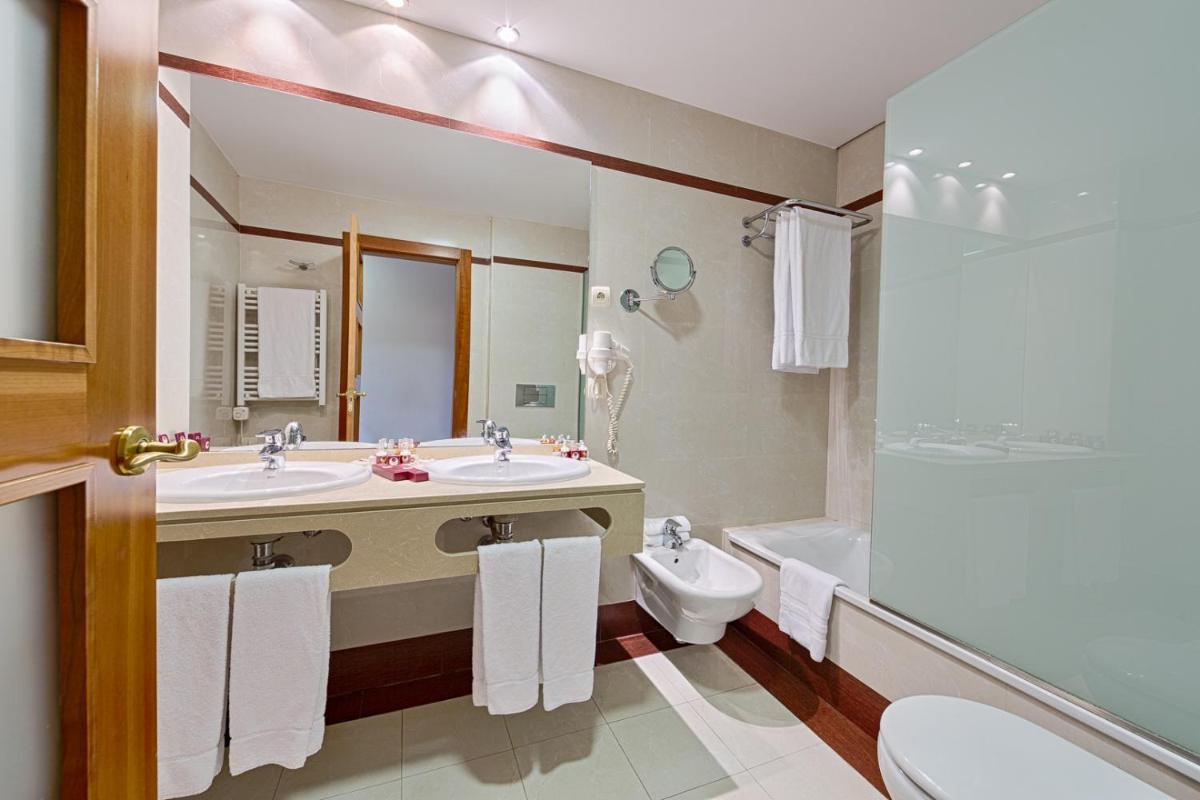 AZZ Peñafiel Las Claras Hotel & Spa