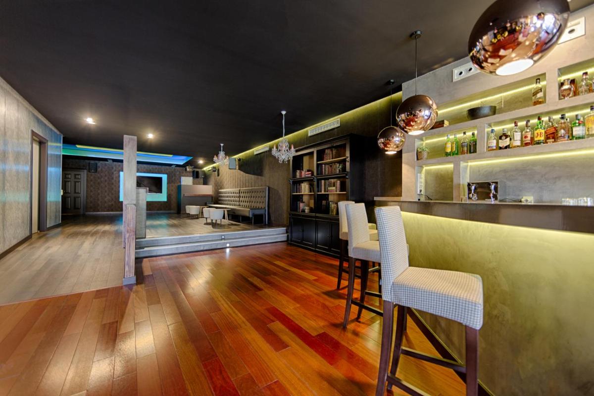 AZZ Peñafiel Las Claras Hotel & Spa