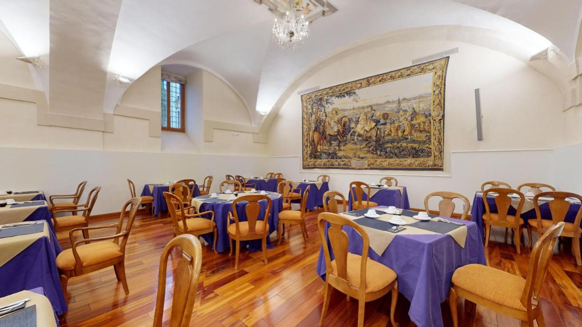 AZZ Peñafiel Las Claras Hotel & Spa