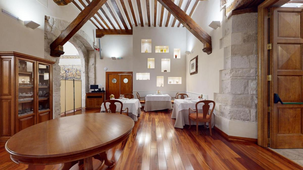 AZZ Peñafiel Las Claras Hotel & Spa