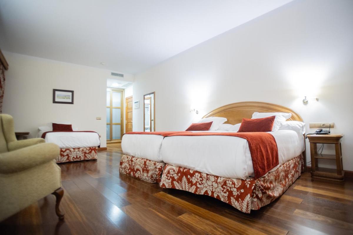 AZZ Peñafiel Las Claras Hotel & Spa