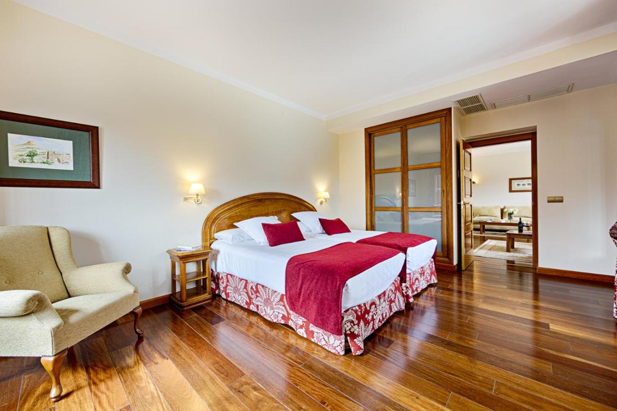 AZZ Peñafiel Las Claras Hotel & Spa