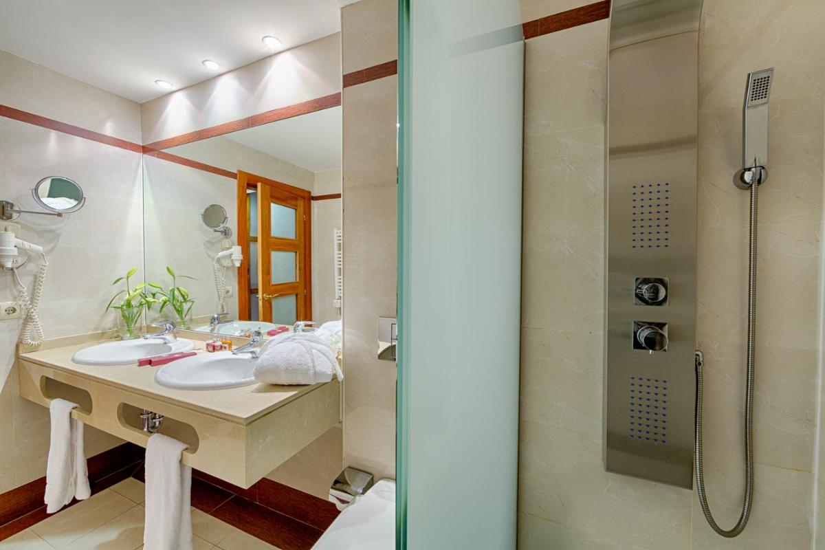 AZZ Peñafiel Las Claras Hotel & Spa