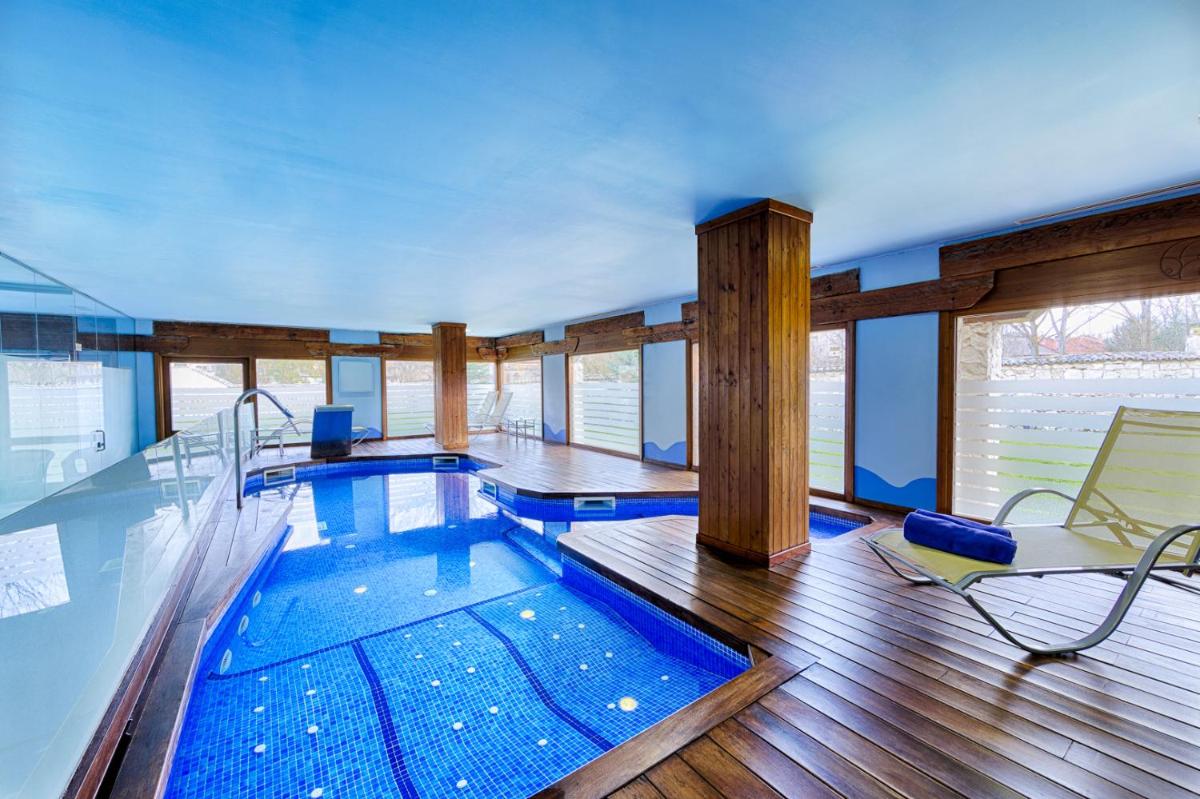 AZZ Peñafiel Las Claras Hotel & Spa